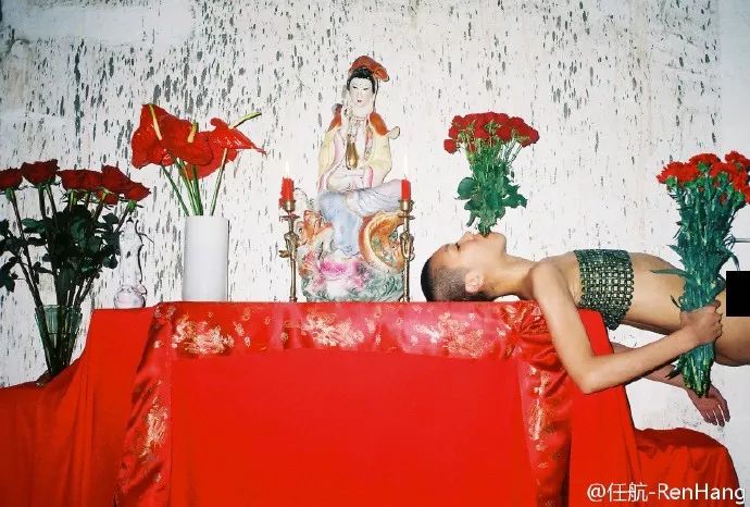 这10首小诗救了我的想象力，写文案的人却不在了......