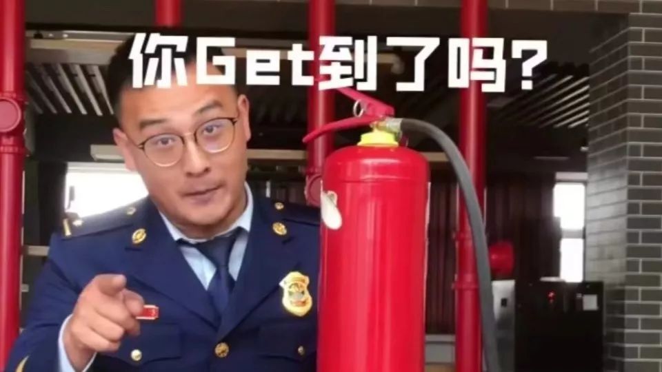 李佳琦体，火了！