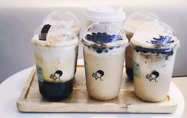 超2万家奶茶店经营异常,“肥宅快乐水”生意难做?