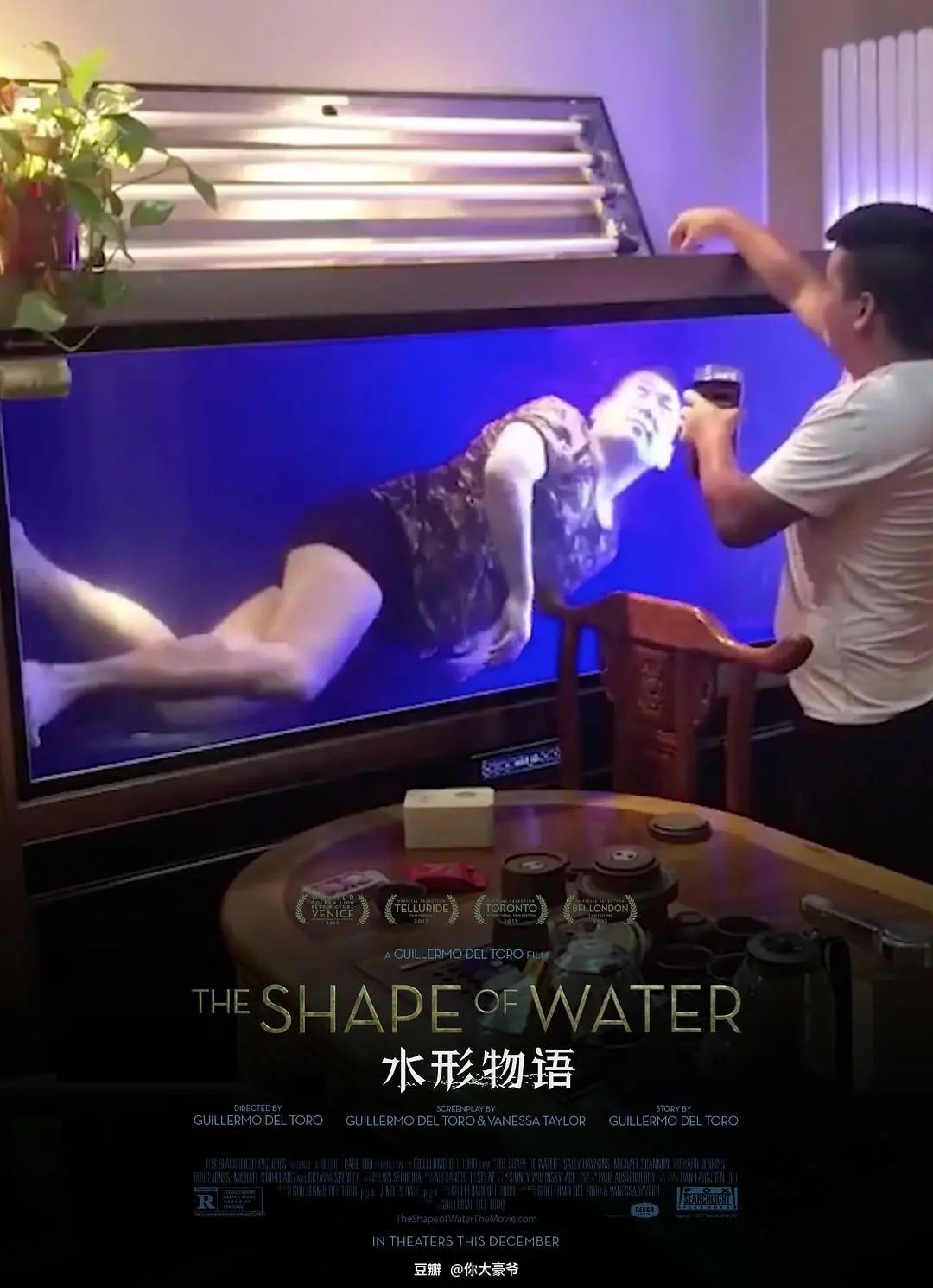 老罗看见都笑了! 直击灵魂的60张大片“特笑”海报！