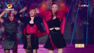 连续霸屏热搜1个月，《乘风破浪的姐姐》的营销究竟有多强？