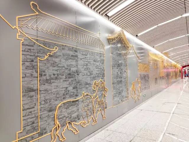 北京地铁火了！这样的设计再也不怕“挤”！