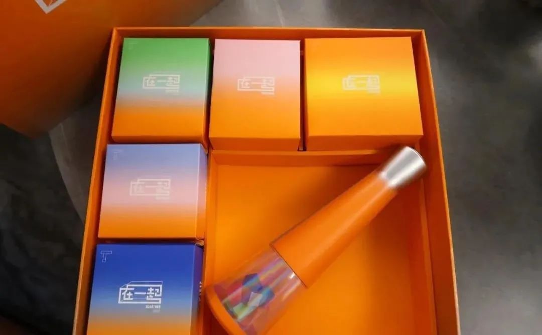 腾讯、阿里、李子柒…2020中秋月饼大pk，杜蕾斯太秀了！