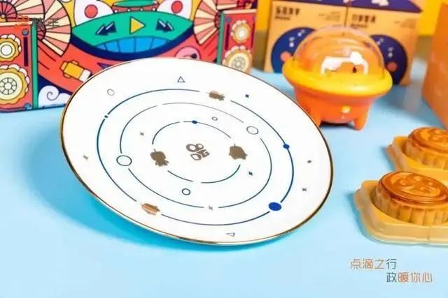 腾讯、阿里、李子柒…2020中秋月饼大pk，杜蕾斯太秀了！