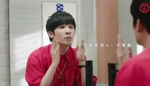 都请了岳云鹏当代言人的老乡鸡和锅圈，谁赢了？
