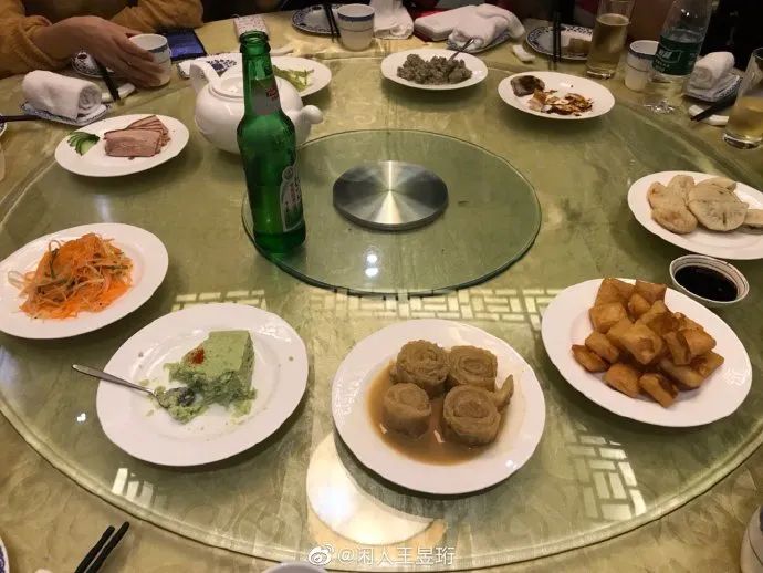 3000块一桌菜，又一老字号被骂上热搜！