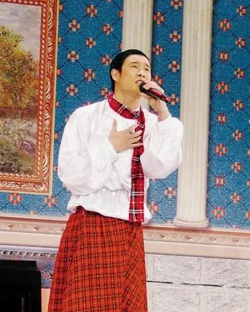 GUCCI：男士连衣裙