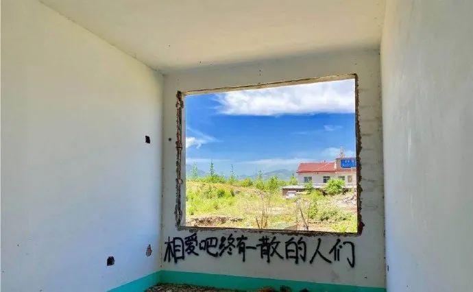 这些街头文案，也太太太太浪漫了！