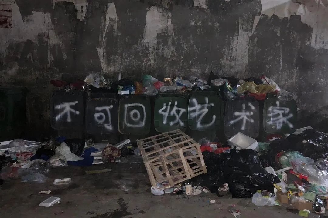 这些街头文案，也太太太太浪漫了！