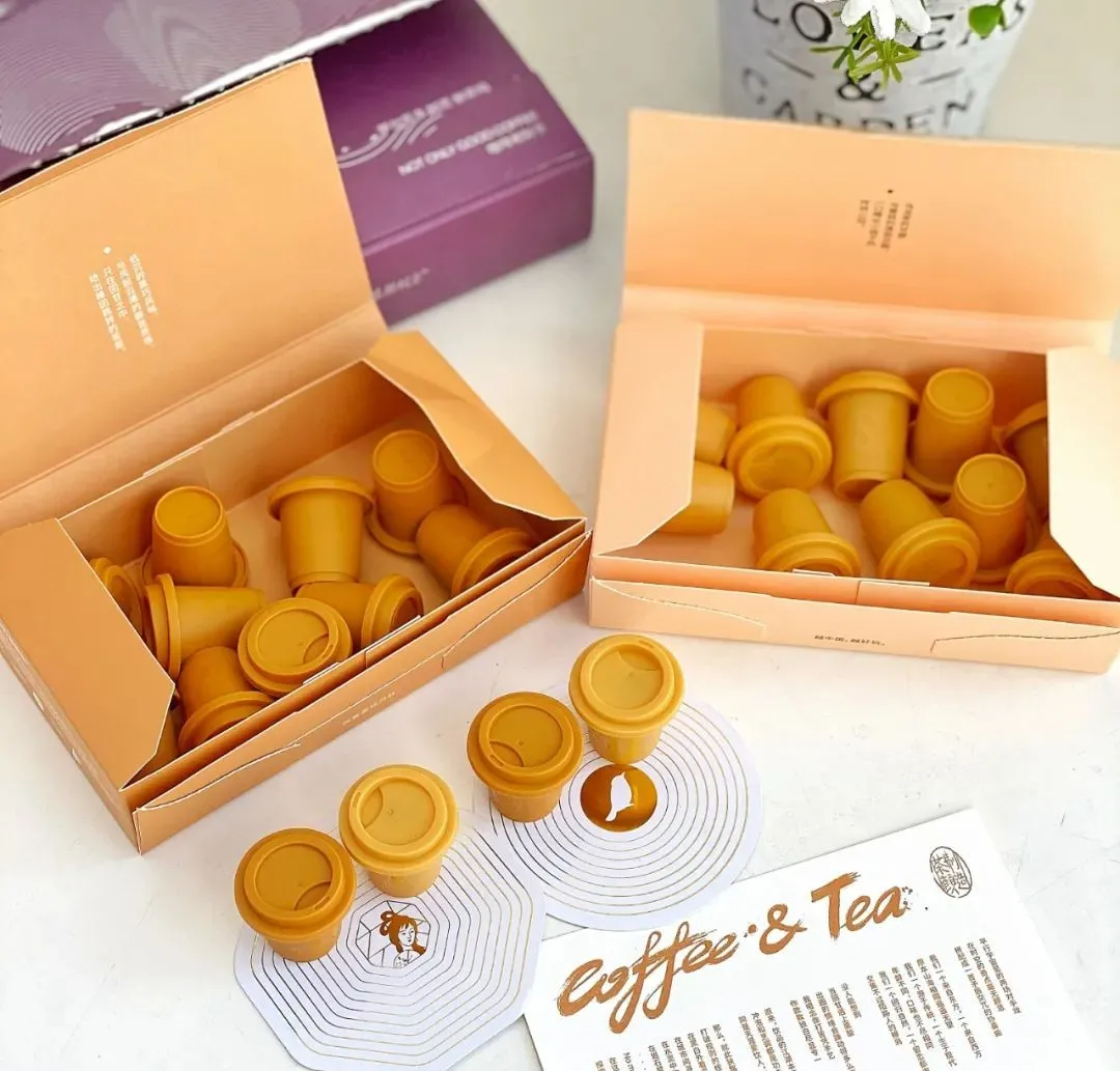 茶颜悦色X三顿半，竟然搞了家店！