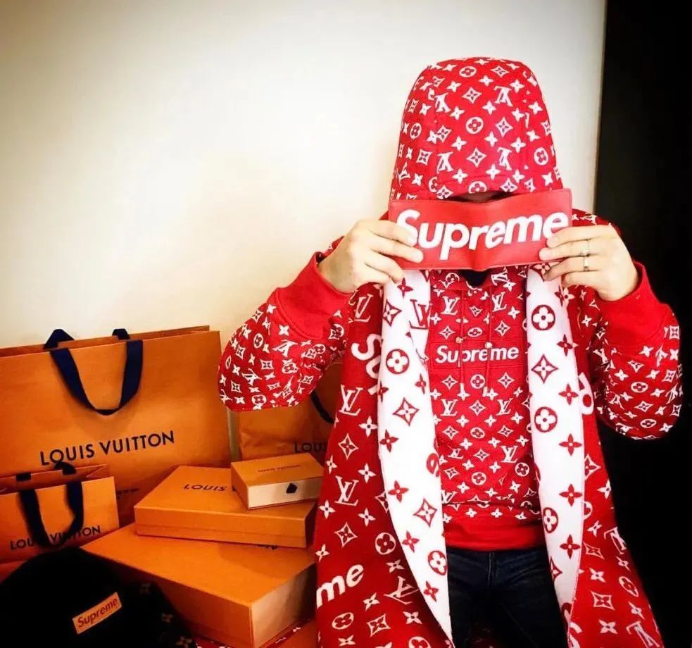 Supreme被收购，还能活下去吗？