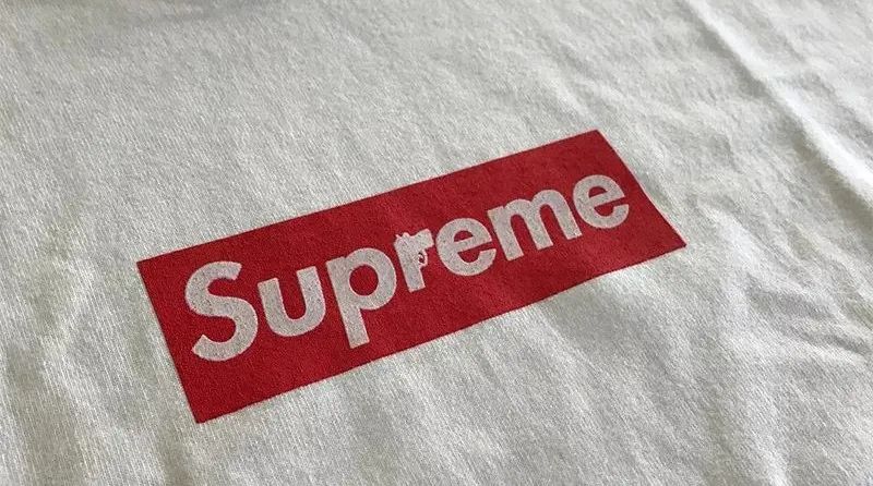 21亿美元天价卖身，Supreme究竟凭什么？
