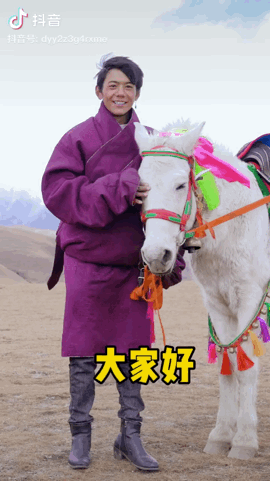 一天涨粉200万，丁真为什么火出圈？