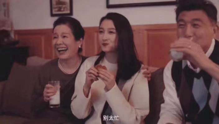 《以我心致你爱》，这太妃榛果味儿的鸡汤我可以！