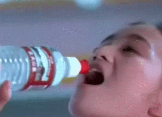 一文讲透农夫山泉的爆款之路