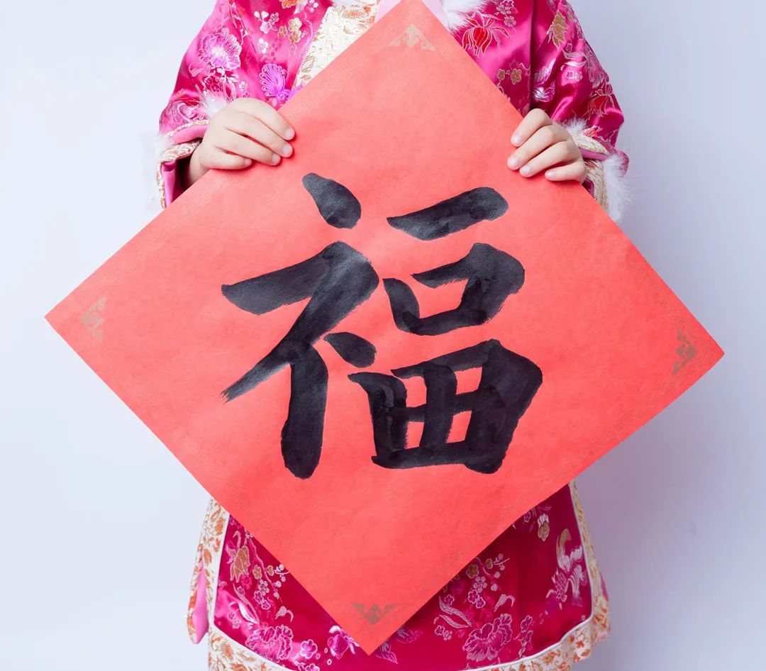 传统的春节海报如何“去”传统?