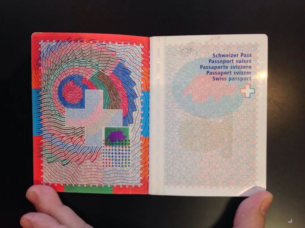 全球公认最美护照设计top10中国上榜日本竟然