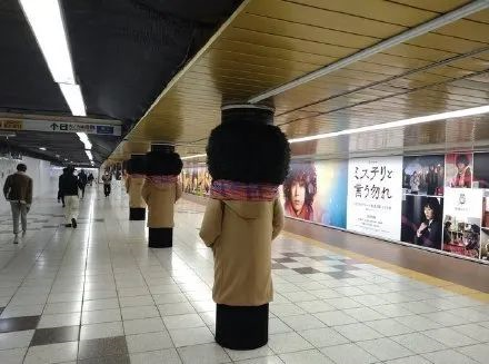日本地铁阴间广告，打工人看完怒了！