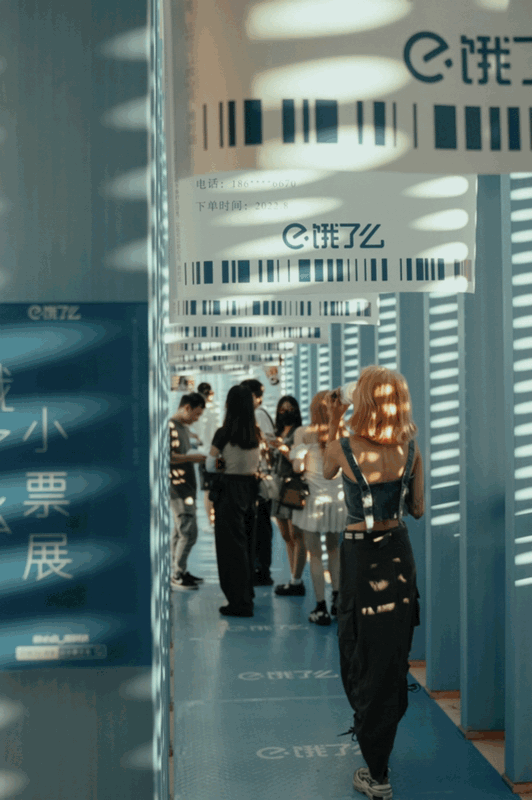 中秋营销战场，户外广告是关键，这些品牌属实拿捏了！