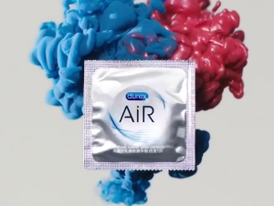 杜蕾斯广告短片：AiR空气薄