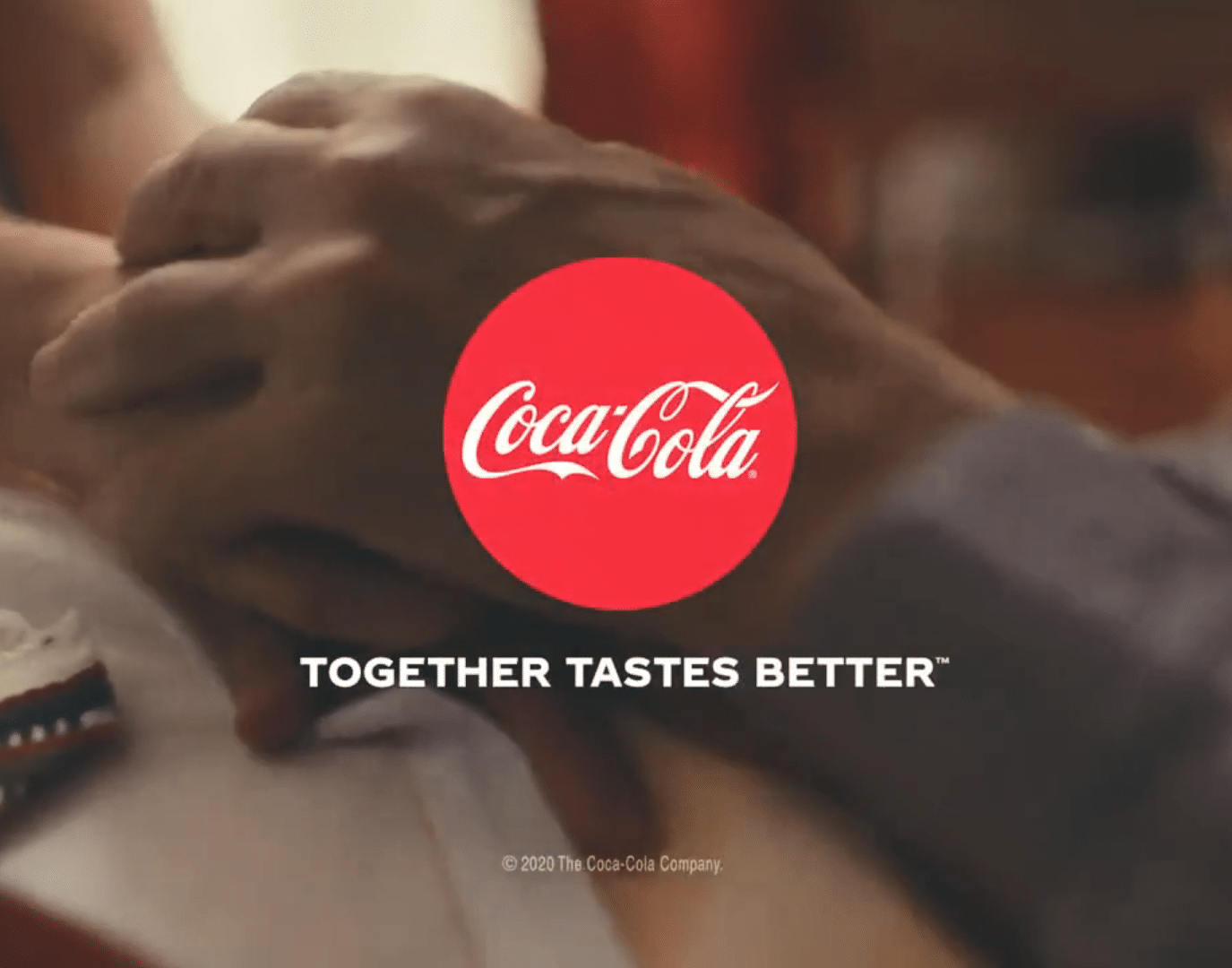 可口可乐暖心短片：分享美食却不仅是美食