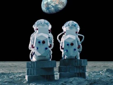 Adidas成为首个与NASA合作的运动品牌：登月计划正式开启