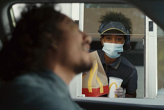 麦当劳2021超级碗广告：感谢你驶来