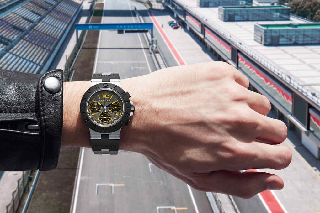  宝格丽与索尼《GT赛车》联名发布特别款腕表及虚拟概念跑车